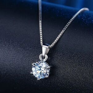 Classic 3/4ct Round Brilliant Cut Solitare Pendant Necklace